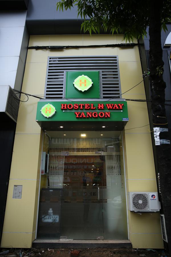 Hostel H Way Yangón Exterior foto